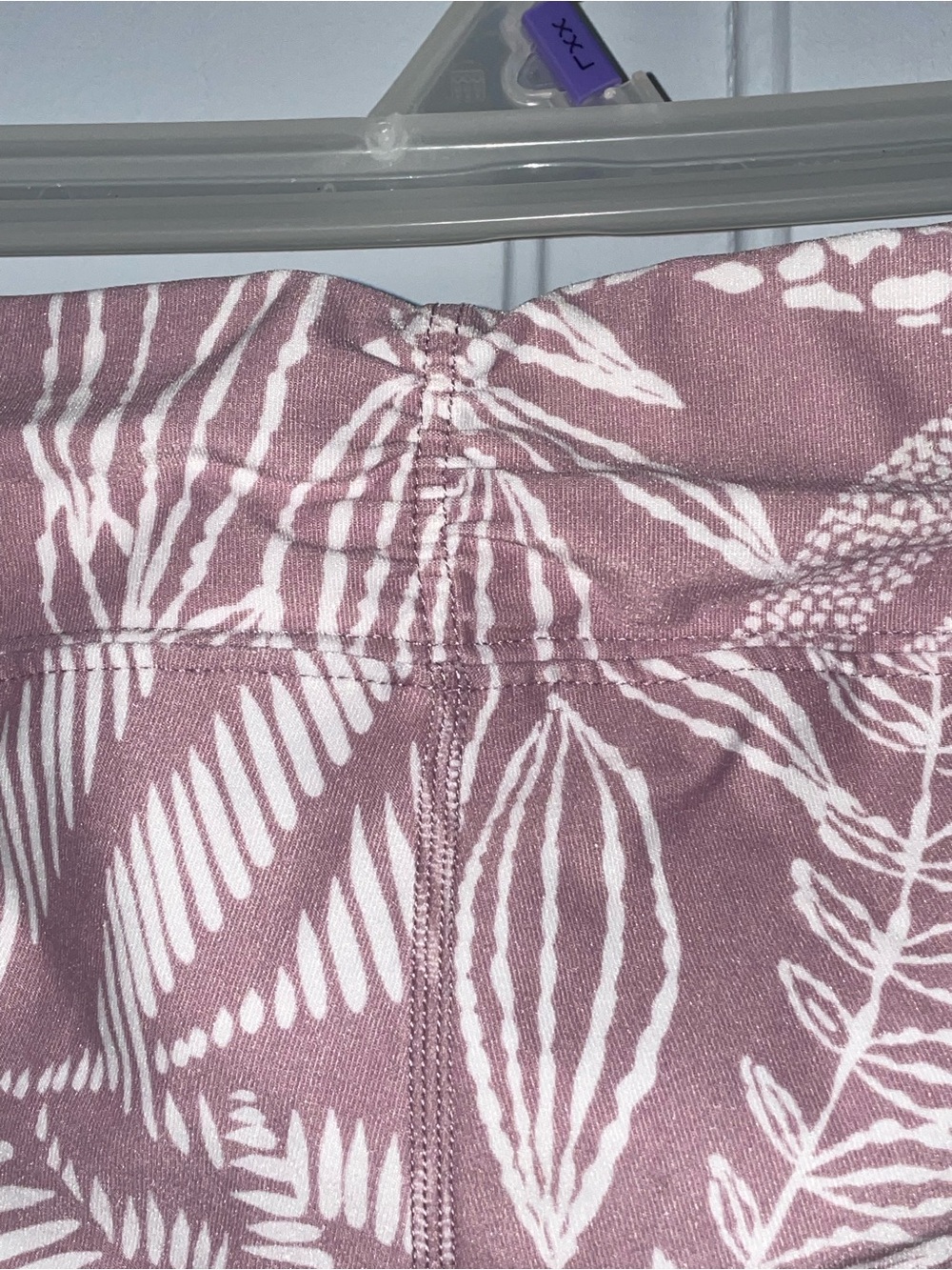 Calvin Klein Dusty Pink Botanical-Print Leggings - Picture 4 of 5